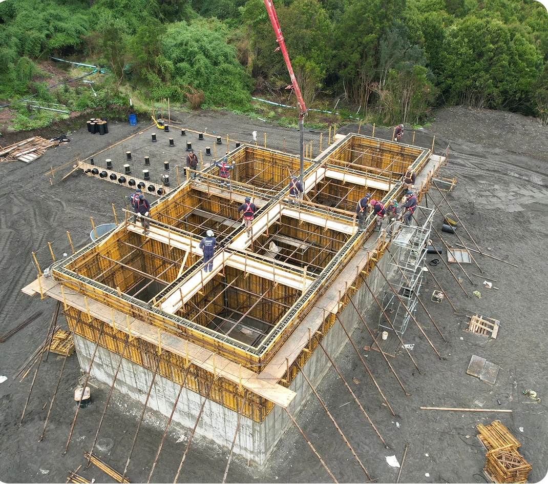 Obra de fundaciones y encofrados de un centro RAS